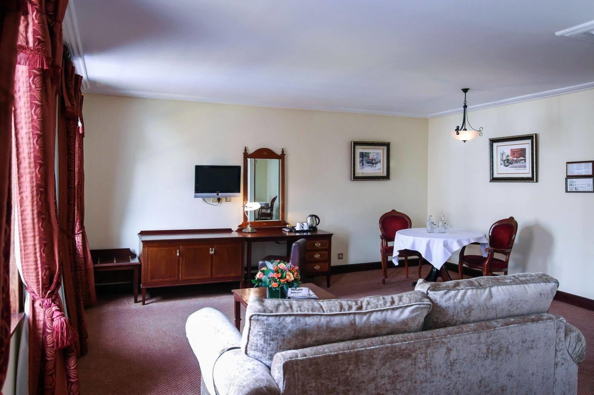 The Mont Hotel Дъблин Екстериор снимка